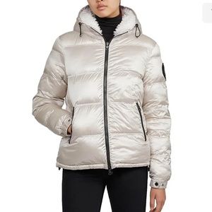 NWT PAJAR SNOW WOMEN'S SHERPA REVERSIBLE PUFFER